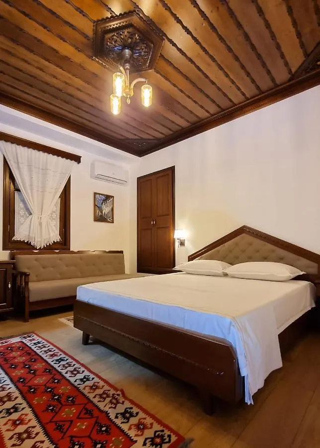 Master Hotel Berat 0*,  Albania